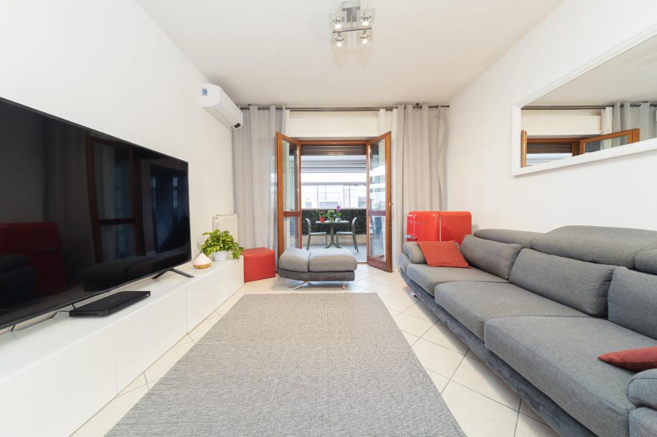 The Floor - Rome Fco Airport Apartment *